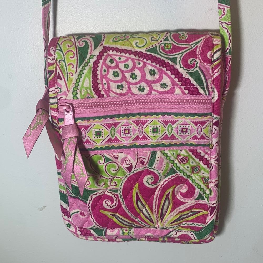 Vera Bradley quilted pink floral print crossbody